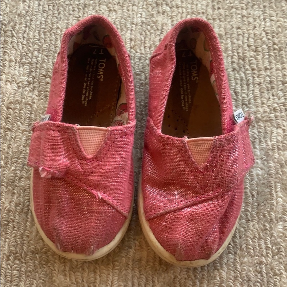 Pink Shimmer TOMS - Size 7 Toddler